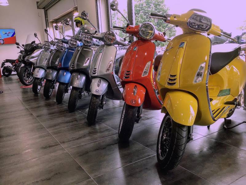 OU  LOUER UN SCOOTER VESPA A AUBAGNE